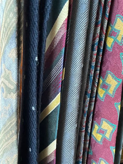 best vintage tie brands.